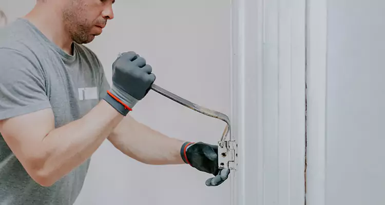 Cracked Door Jamb Repair in Fleming Island, FL