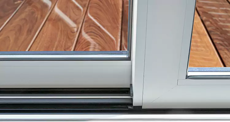 Patio Door Jammed Shut in Fleming Island, FL