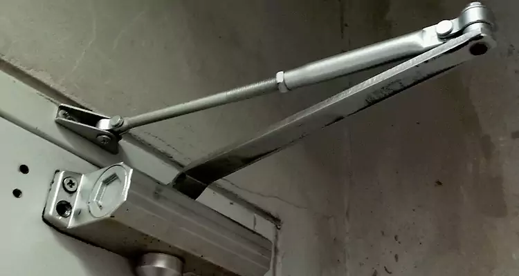 Door Closer Oil Leak Repair in Fleming Island, FL