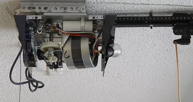 Garage Door Motor Replacement in Fleming Island, FL