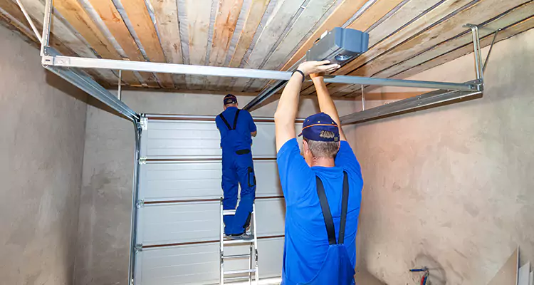 Garage Door Opener Technician in Fleming Island, FL