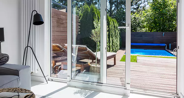 Fixing A Sliding Screen Door Roller in Fleming Island, FL